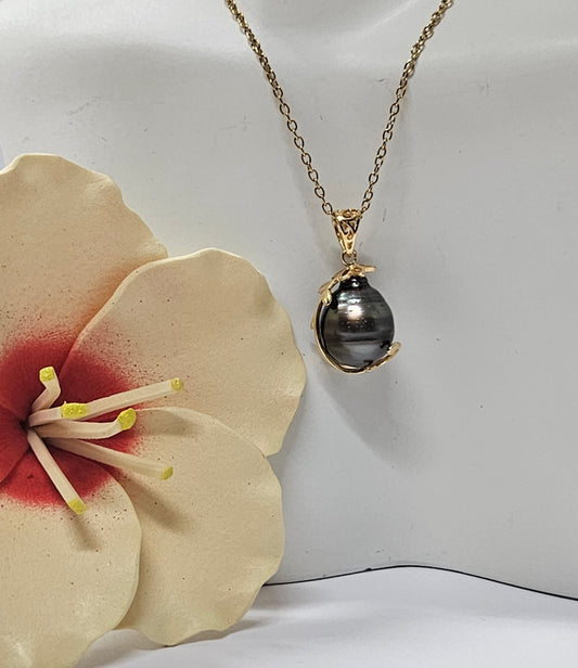 Tahitian Pearl Pendant Necklace