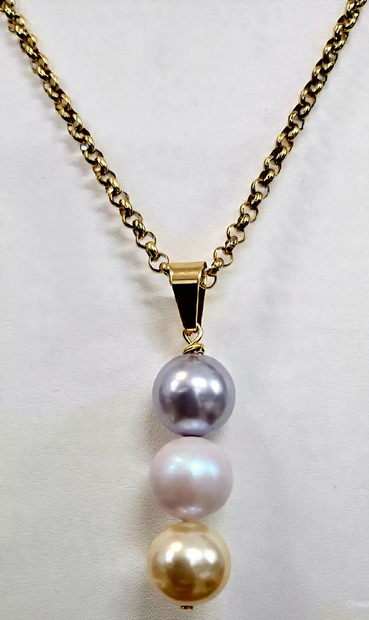 Triple Premium Swarovski Pearls Pendant + Waterproof & Non-tarnished necklace