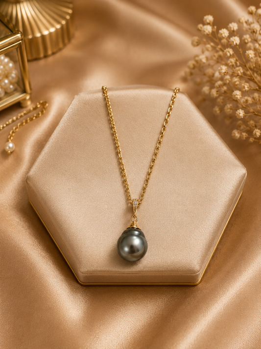 Big Natural Pearl Necklace