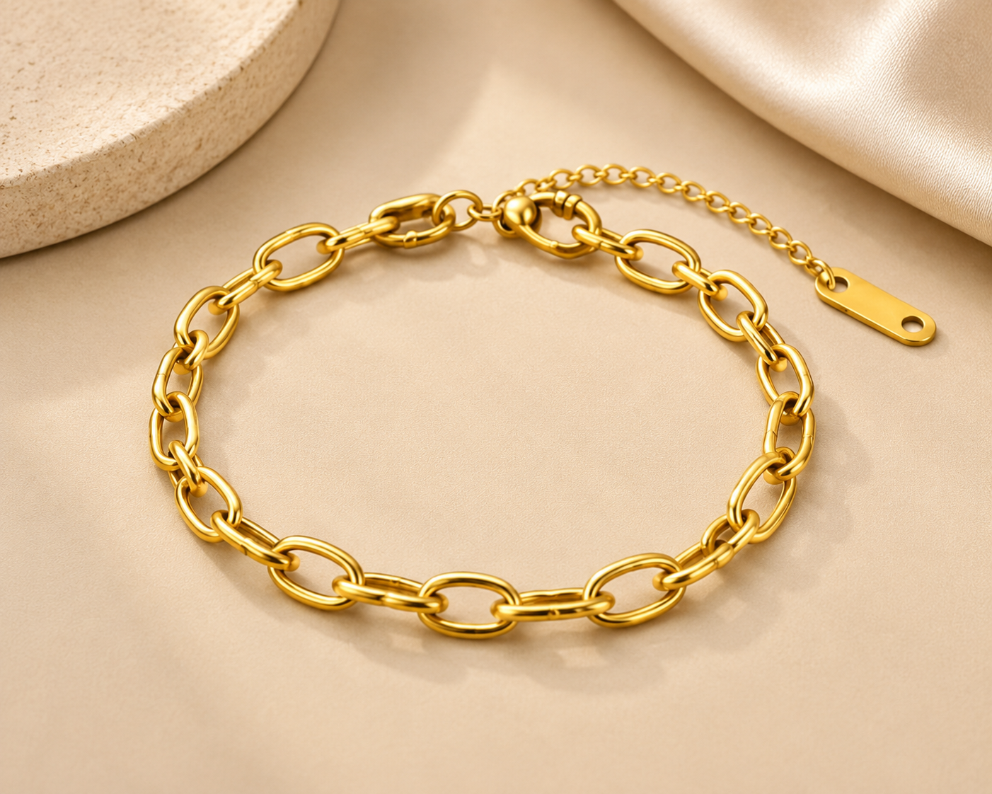 Gold Oval Link Chain Bracelet 18k Gold Plated