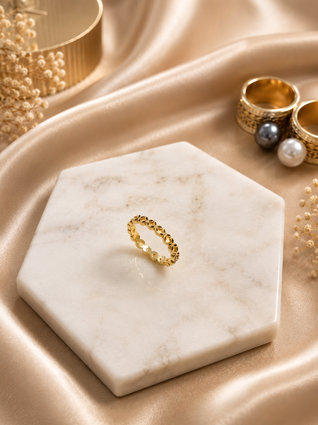 Simple thin Tapa Design Ring