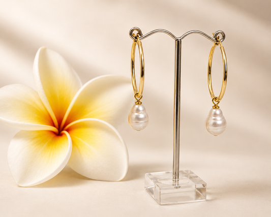 Natural & Premium Freshwater Pearl's Earrings (12mm)