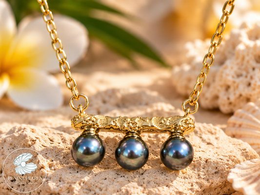 Moana Trinity Pearl Necklace