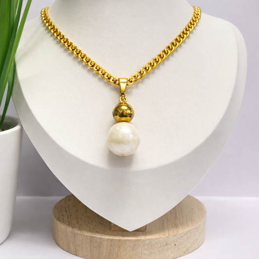 Marama - White & Gold Pearl Necklace