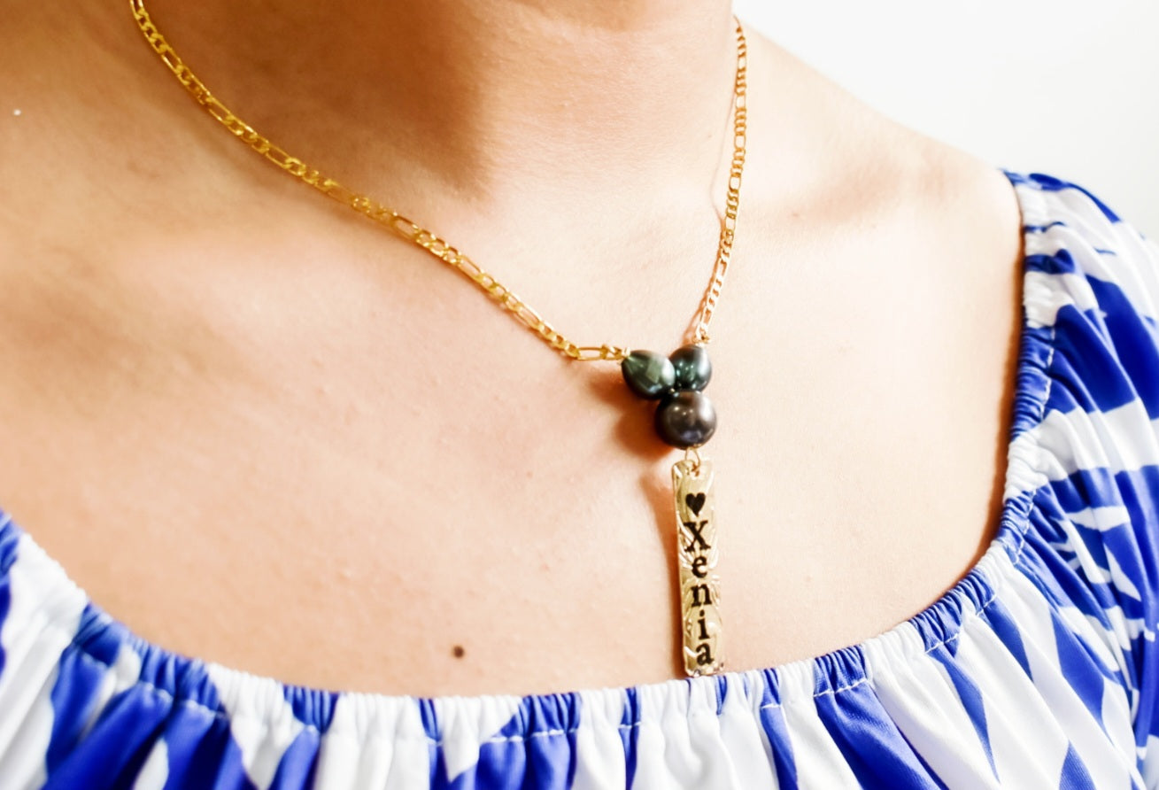 TERIANA – Custom Personalised Necklace with 3 Natural Black Pearls