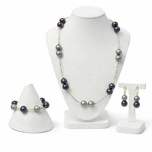 Premium Freshwater Pearl Statement Set – Elegant. Timeless. Effortless.