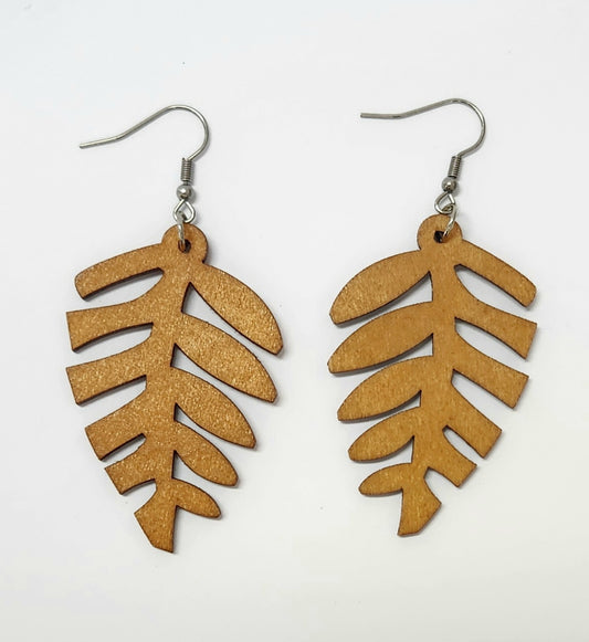 LIGHT BROWN TAPA LEAF DESIGN STATEMENT EARRINGS