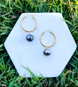 Teofila - Natural Premium Freshwater Black Pearl Twirl Design Earrings