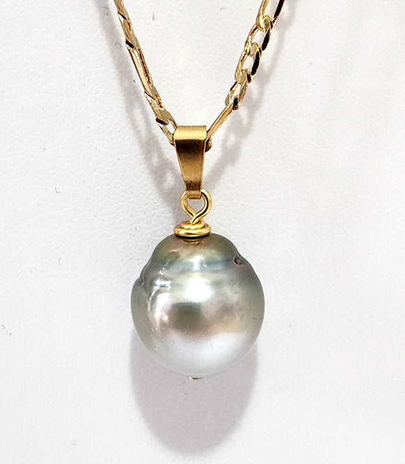 Tahitian Pearls Simple Pendant Necklace