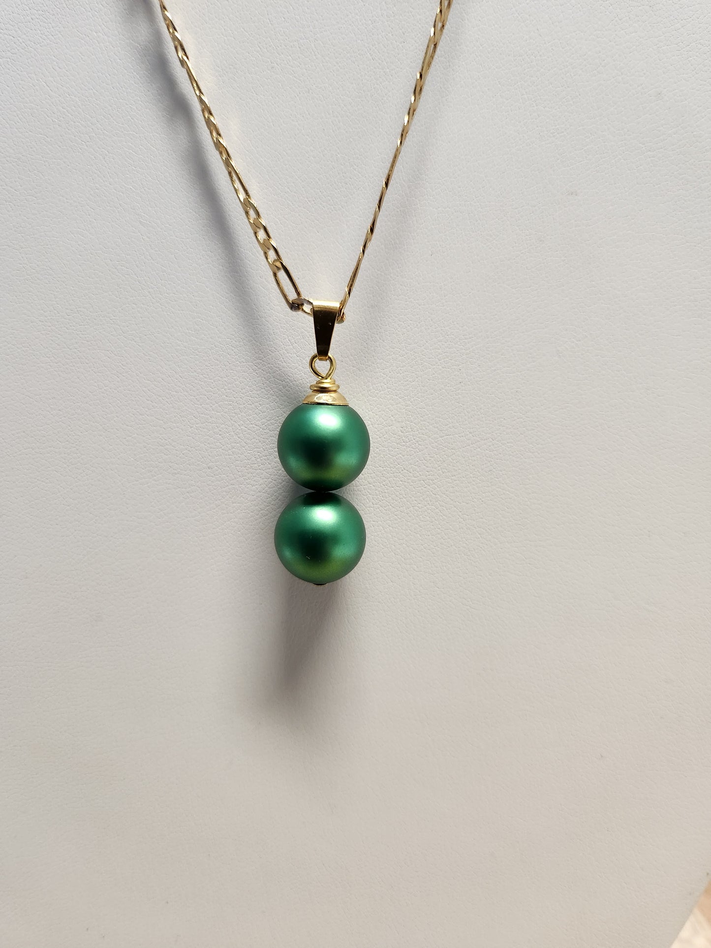 NANIA - Premium Swarovski Green Tone Pearl Set