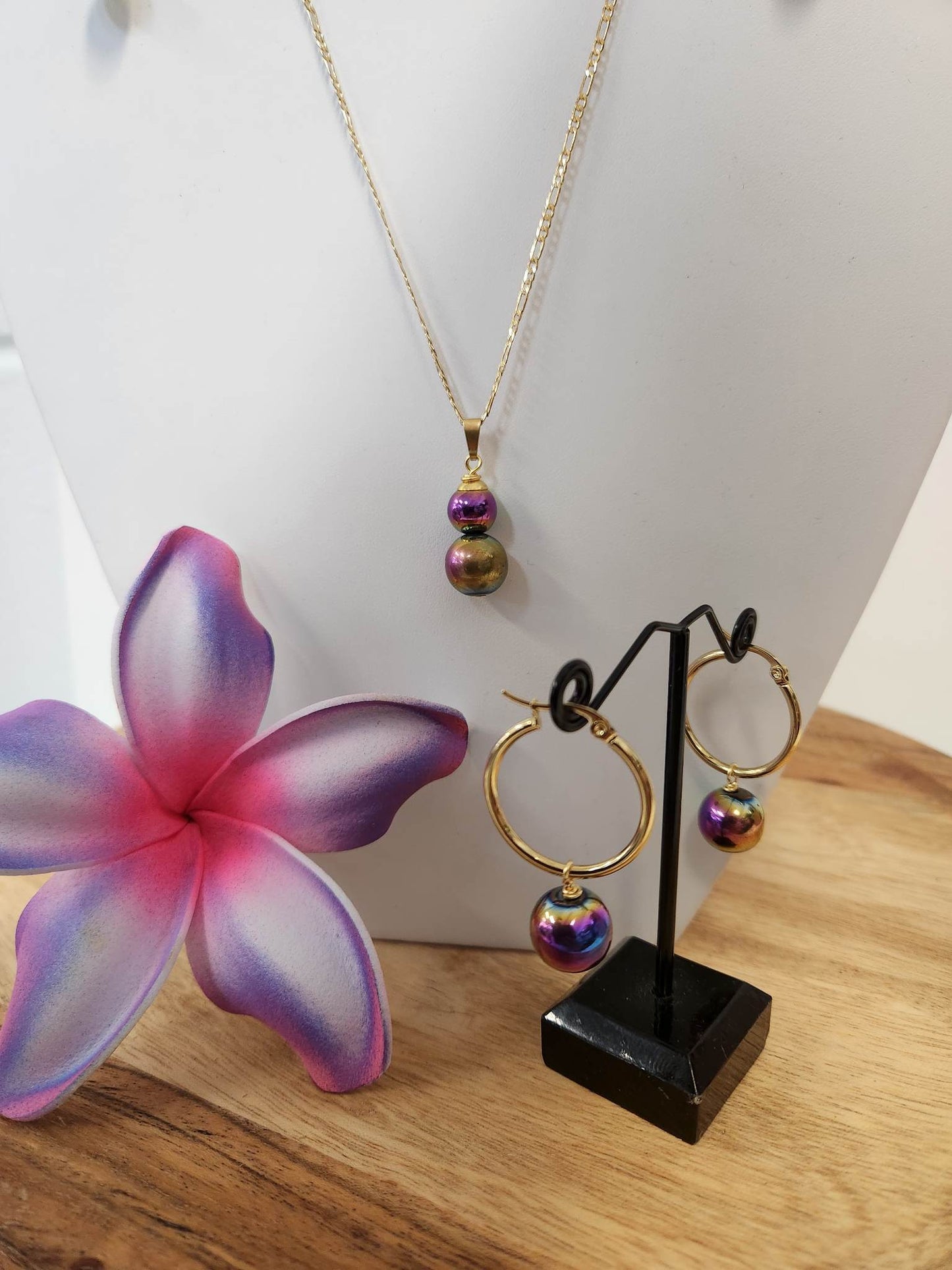 Temoana - Duo Rainbow Hematite Pearl Set